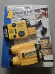 New Vintage Sakar Sports Kit Binoculars And Am/fm Radio With Headphones. Fixed Price $12.99.